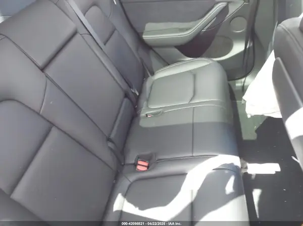 7SAYGAEE0RF074822 2024 TESLA MODEL Y - Image 8