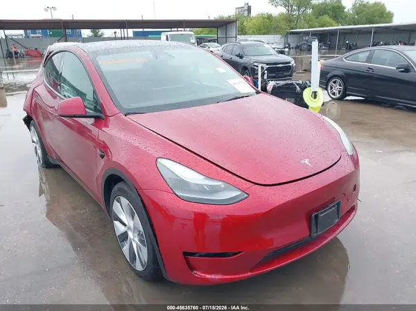 7SAYGAEE0RF086582 2024 TESLA MODEL Y - Image 1