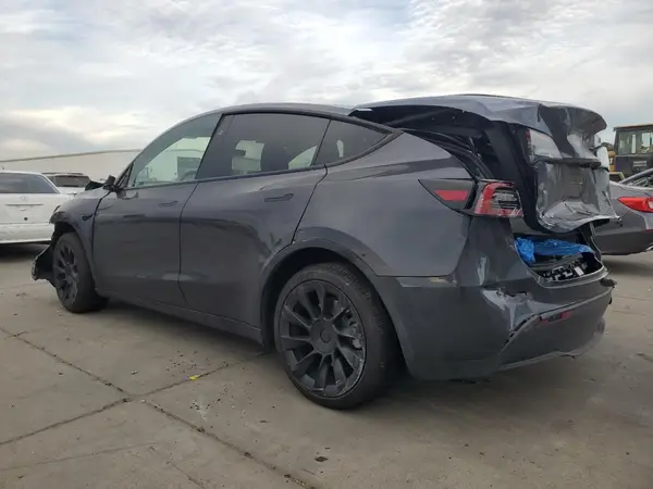 7SAYGAEE0RF091023 2024 TESLA MODEL Y - Image 2