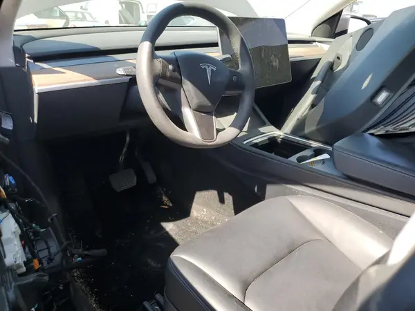 7SAYGAEE0RF101971 2024 TESLA MODEL Y - Image 8