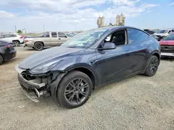 7SAYGAEE0RF133318 2024 TESLA MODEL Y