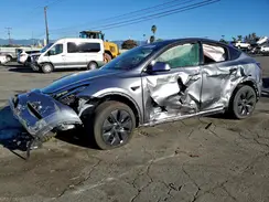 7SAYGAEE0RF214366 2024 TESLA MODEL Y