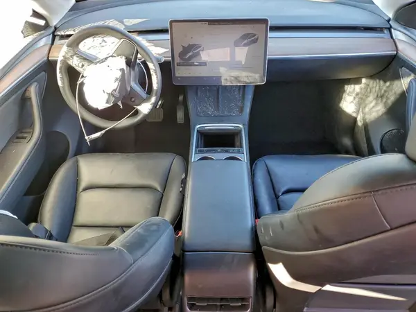 7SAYGAEE0RF214366 2024 TESLA MODEL Y - Image 8