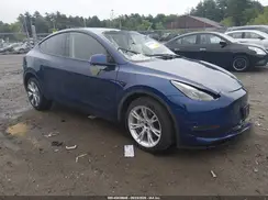 7SAYGAEE0RF989069 2024 TESLA MODEL Y