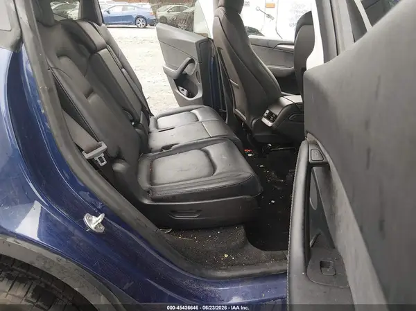 7SAYGAEE0RF989069 2024 TESLA MODEL Y - Image 8