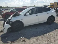 7SAYGAEE0SF221887 2025 TESLA MODEL Y