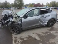 7SAYGAEE0SF222652 2025 TESLA MODEL Y