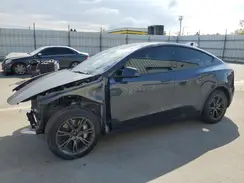 7SAYGAEE0SF245316 2025 TESLA MODEL Y
