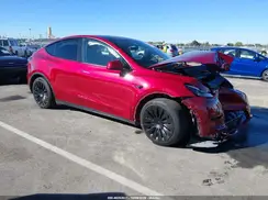 7SAYGAEE0SF261497 2025 TESLA MODEL Y