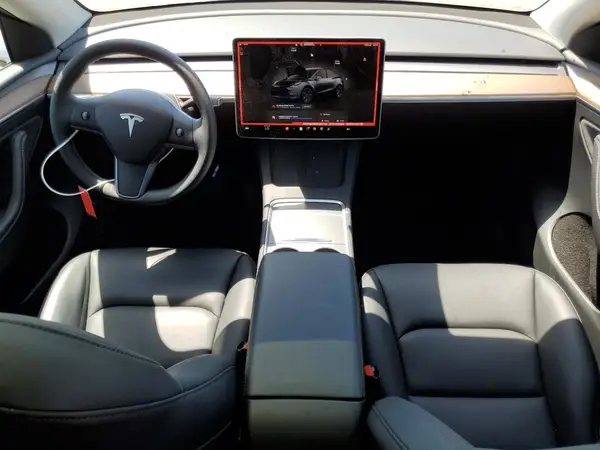7SAYGAEE0SF265792 2025 TESLA MODEL Y - Image 8
