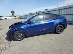 7SAYGAEE0SF284259 2025 TESLA MODEL Y