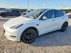 7SAYGAEE1NF313921 2022 TESLA MODEL Y