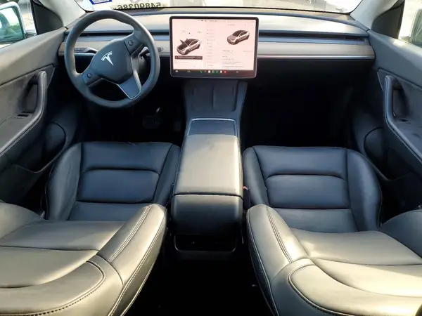 7SAYGAEE1NF313921 2022 TESLA MODEL Y - Image 8