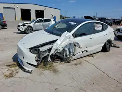 7SAYGAEE1NF329679 2022 TESLA MODEL Y