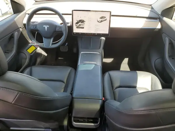 7SAYGAEE1NF378381 2022 TESLA MODEL Y - Image 8
