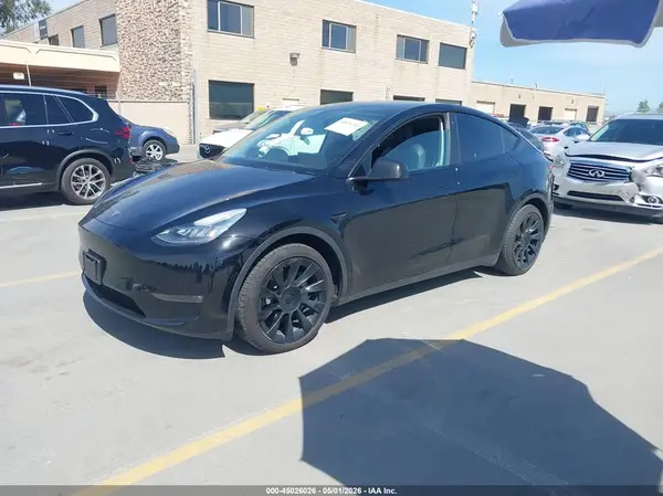 7SAYGAEE1NF387744 2022 TESLA MODEL Y - Image 2