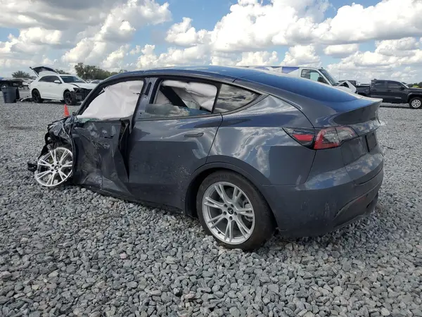 7SAYGAEE1NF415770 2022 TESLA MODEL Y - Image 2