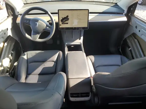 7SAYGAEE1NF488279 2022 TESLA MODEL Y - Image 8
