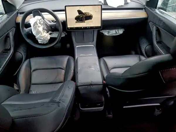 7SAYGAEE1NF488721 2022 TESLA MODEL Y - Image 8