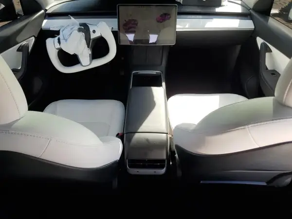 7SAYGAEE1NF507929 2022 TESLA MODEL Y - Image 8