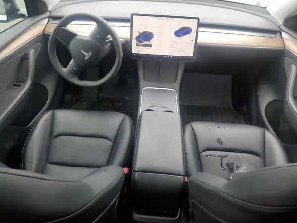 7SAYGAEE1NF518364 2022 TESLA MODEL Y - Image 8