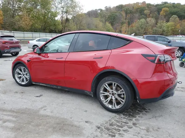 7SAYGAEE1PF614465 2023 TESLA MODEL Y - Image 2
