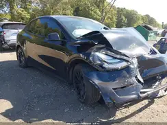 7SAYGAEE1PF614501 2023 TESLA MODEL Y