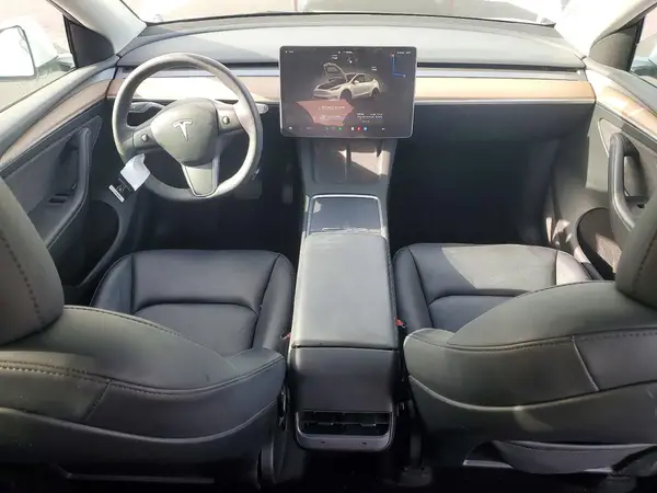7SAYGAEE1PF620198 2023 TESLA MODEL Y - Image 8