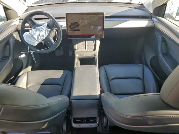 7SAYGAEE1PF620413 2023 TESLA MODEL Y - Image 8