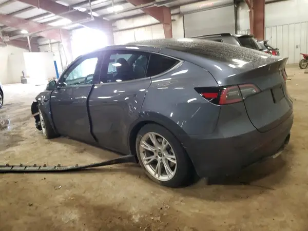 7SAYGAEE1PF685911 2023 TESLA MODEL Y - Image 2