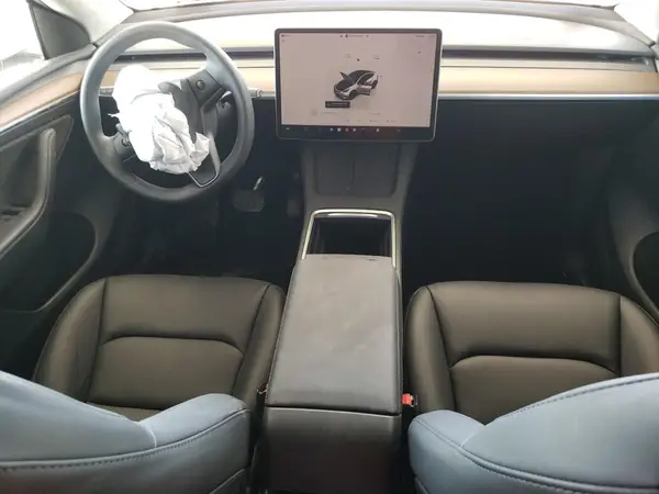 7SAYGAEE1PF715604 2023 TESLA MODEL Y - Image 8