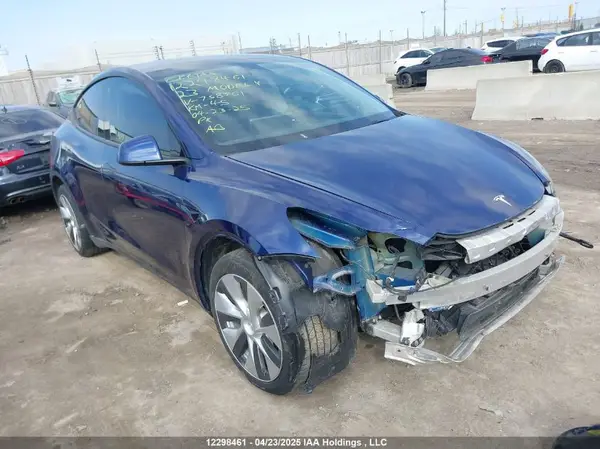 7SAYGAEE1PF758761 2023 TESLA MODEL Y - Image 1