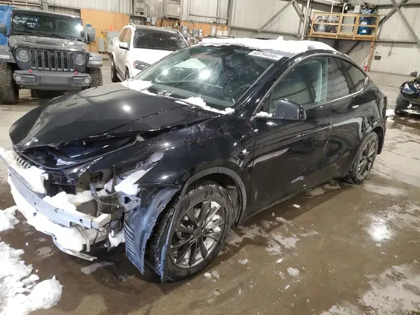 7SAYGAEE1PF759361 2023 TESLA MODEL Y - Image 1
