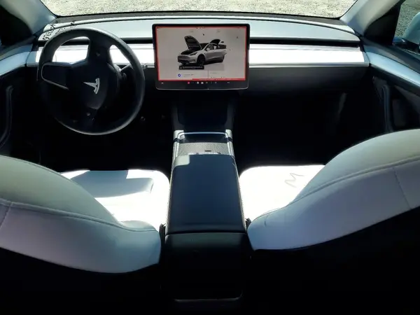 7SAYGAEE1PF788522 2023 TESLA MODEL Y - Image 8