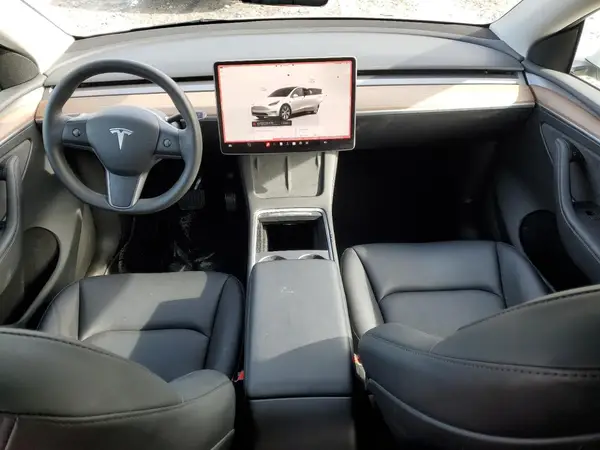 7SAYGAEE1PF830400 2023 TESLA MODEL Y - Image 8