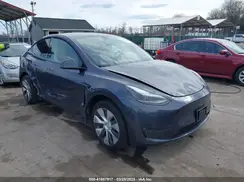 7SAYGAEE1PF842823 2023 TESLA MODEL Y
