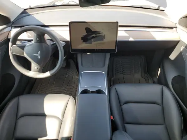 7SAYGAEE1PF871903 2023 TESLA MODEL Y - Image 8