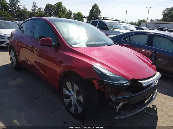 7SAYGAEE1PF893058 2023 TESLA MODEL Y - Image 1