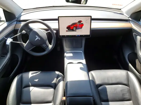 7SAYGAEE1PF925586 2023 TESLA MODEL Y - Image 8