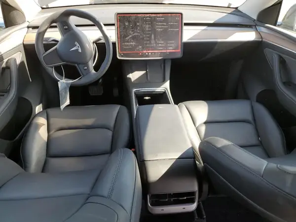 7SAYGAEE1PF960967 2023 TESLA MODEL Y - Image 8