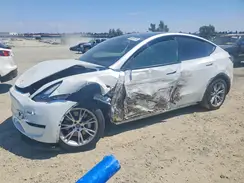 7SAYGAEE1RF005301 2024 TESLA MODEL Y