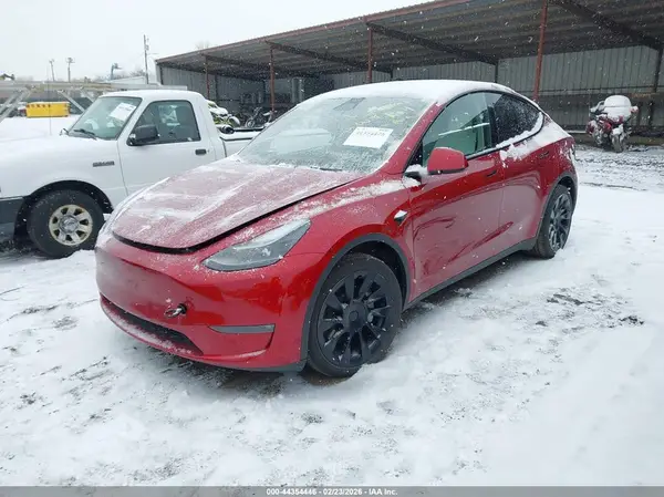 7SAYGAEE1RF029632 2024 TESLA MODEL Y - Image 2