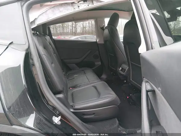 7SAYGAEE1RF035883 2024 TESLA MODEL Y - Image 8