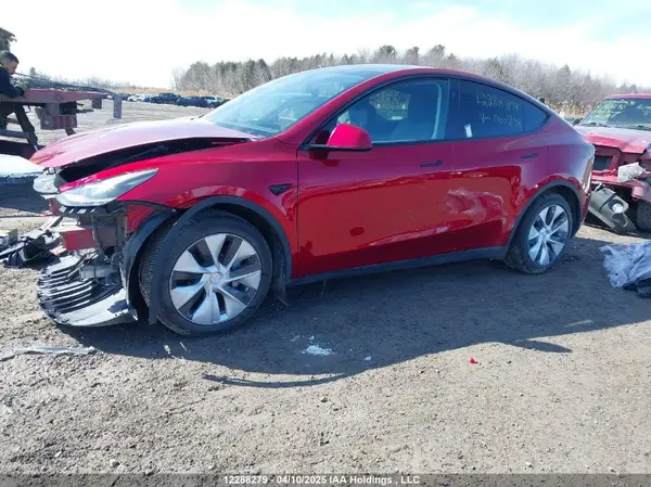 7SAYGAEE1RF060248 2024 TESLA MODEL Y - Image 2