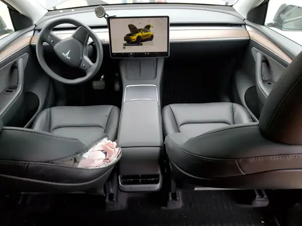 7SAYGAEE1RF082203 2024 TESLA MODEL Y - Image 8