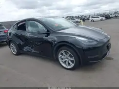 7SAYGAEE1RF085988 2024 TESLA MODEL Y