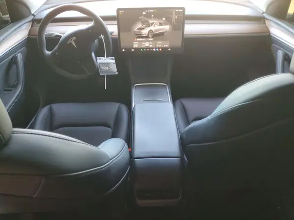 7SAYGAEE1RF127897 2024 TESLA MODEL Y - Image 8
