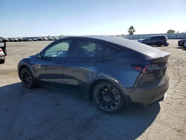 7SAYGAEE1RF165484 2024 TESLA MODEL Y - Image 2