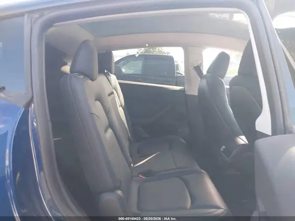7SAYGAEE1RF983197 2024 TESLA MODEL Y - Image 8