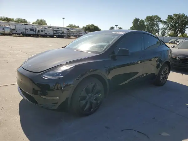7SAYGAEE1SF217895 2025 TESLA MODEL Y - Image 1
